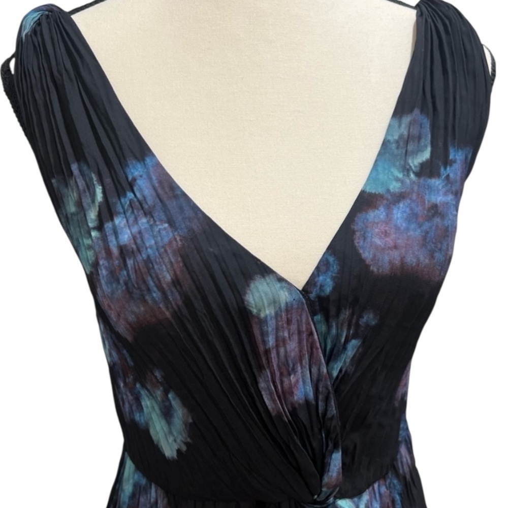 Vince Black Floral Pleated Silk Midi Dress Size 4 Twist Waist - Picture 8 of 14